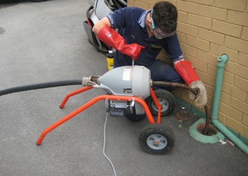 Máy móc chuyên dụng thông tắc thoát sàn