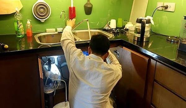 Dịch vụ thông tắc chậu rửa bát tại nhà ở Vĩnh Tường