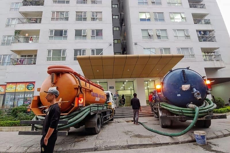 Lý do hút hầm cầu chung cư phức tạp hơn hộ gia đình