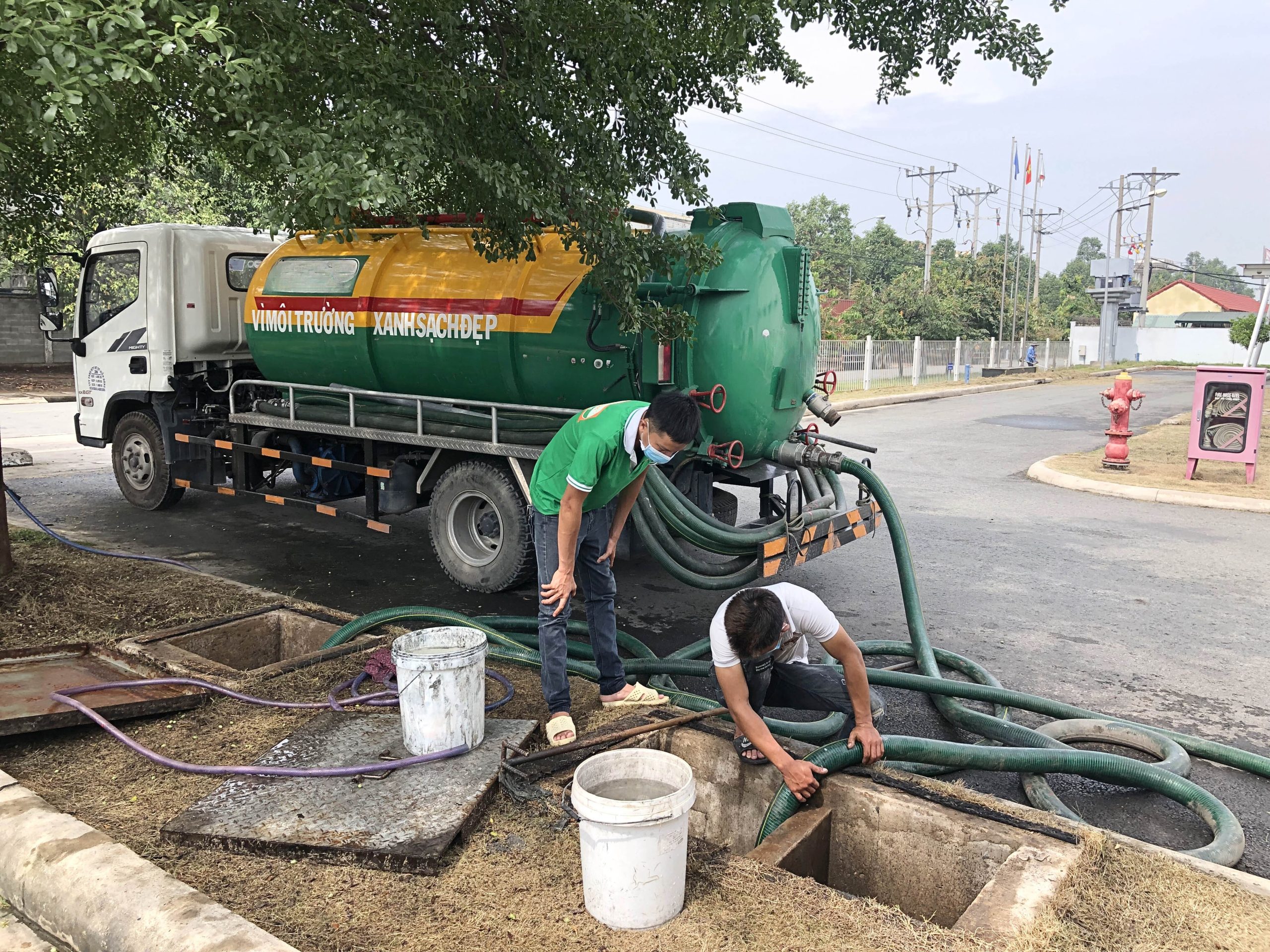 Quy trình dịch vụ hút hầm cầu chuyên nghiệp